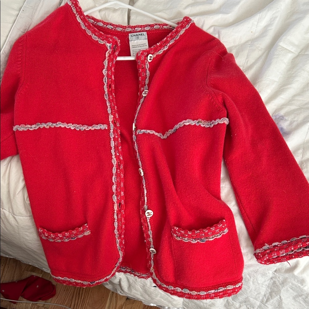 Chanel vintage Red Cardigan